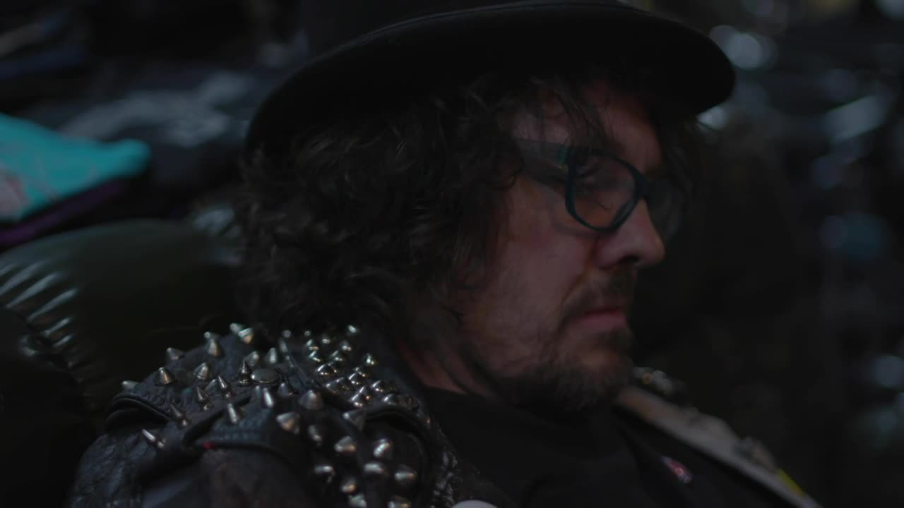 Video Stock Punk Man Hearing Music Live Wallpaper Free