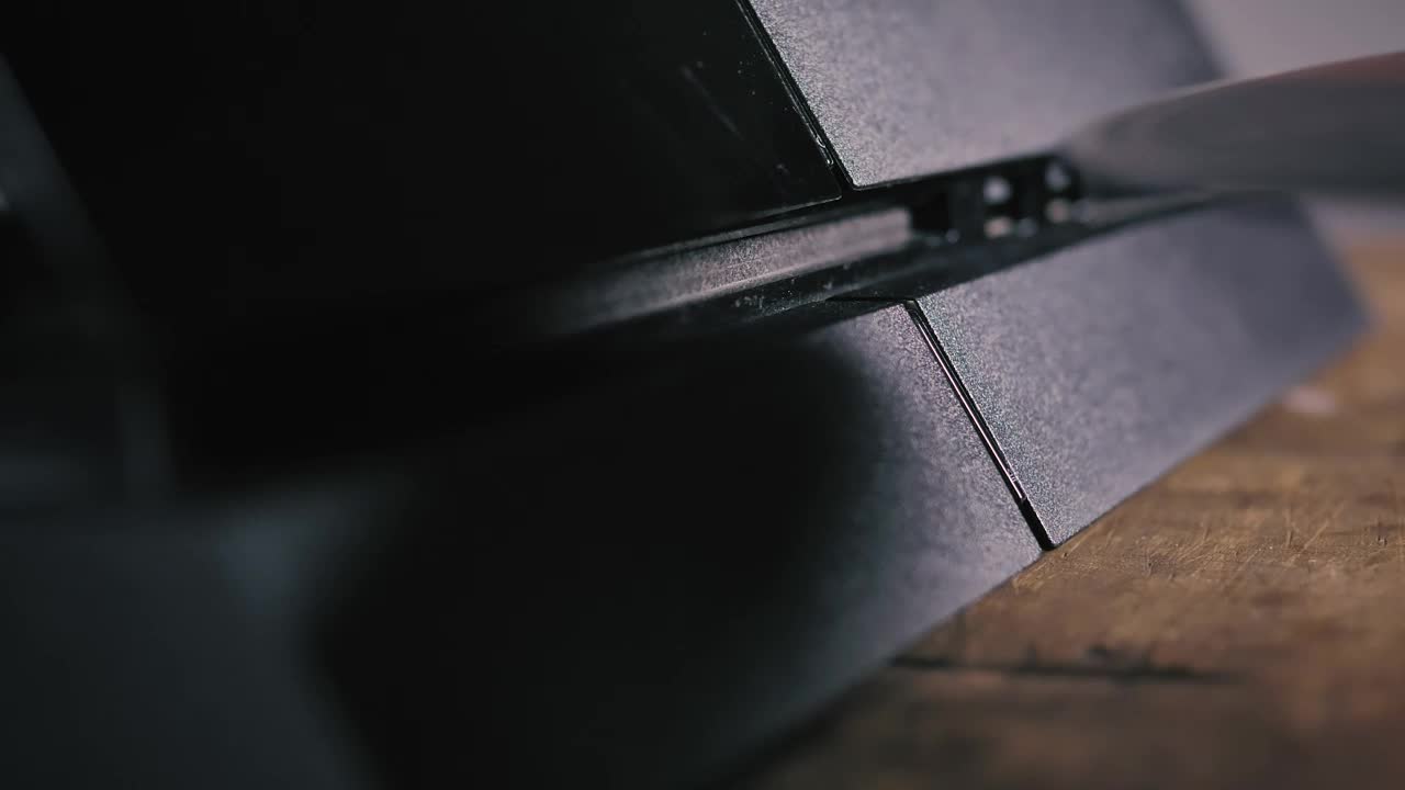 Video Stock Putting A Disk In A Console Live Wallpaper Free