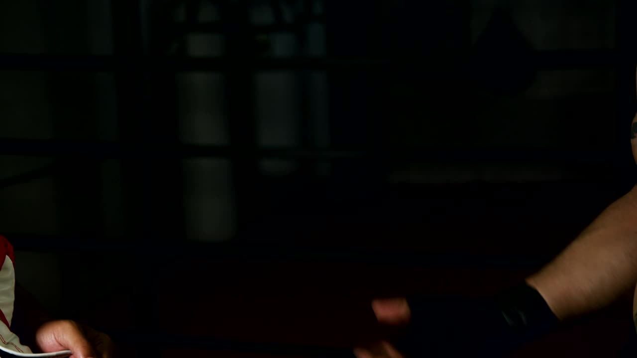 Video Stock Putting On Boxing Gloves Live Wallpaper Free