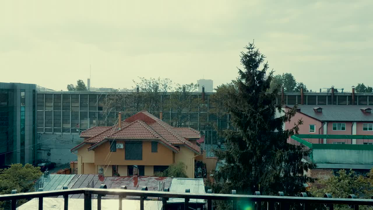 Video Stock Rainfall Over The City Live Wallpaper Free