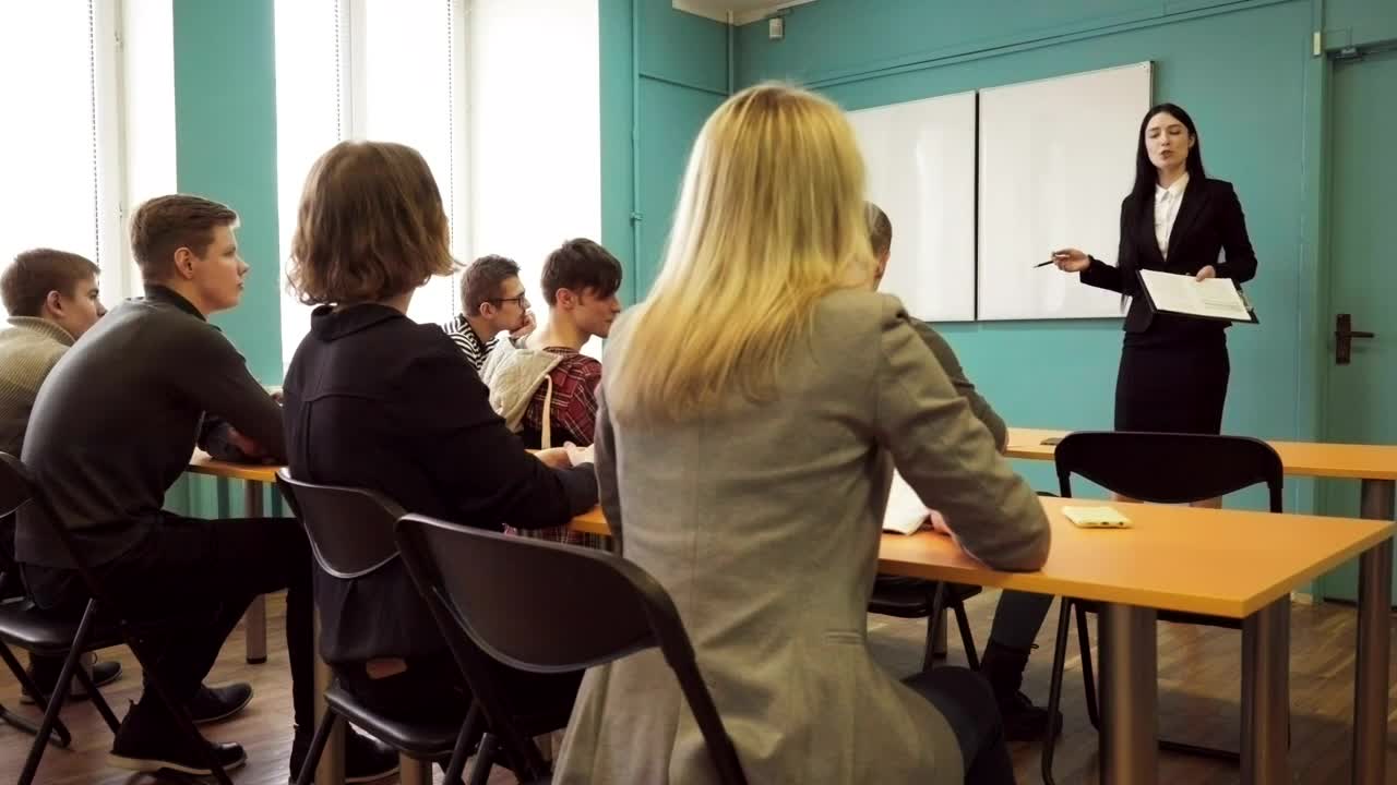 Video Stock Raising Hands To Ask A Question Live Wallpaper Free