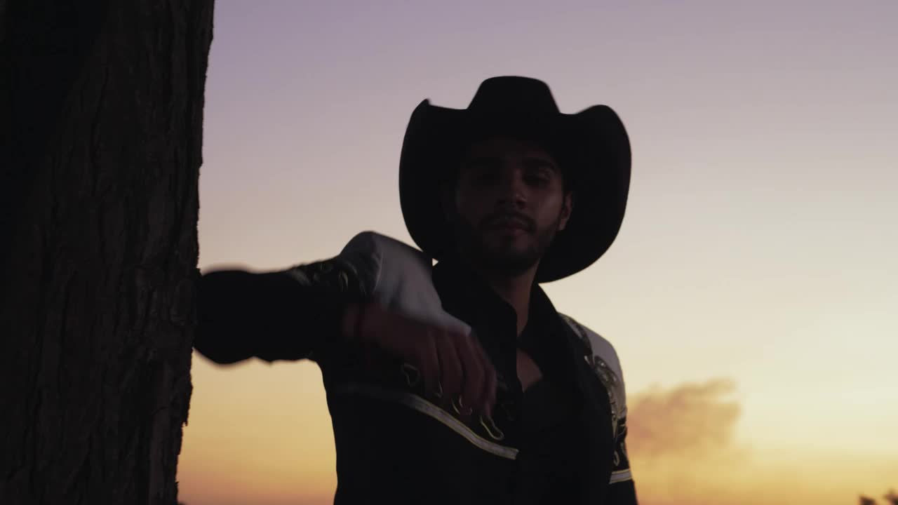 Video Stock Rancher Looking Around On A Ranch At Sunset Live Wallpaper Free