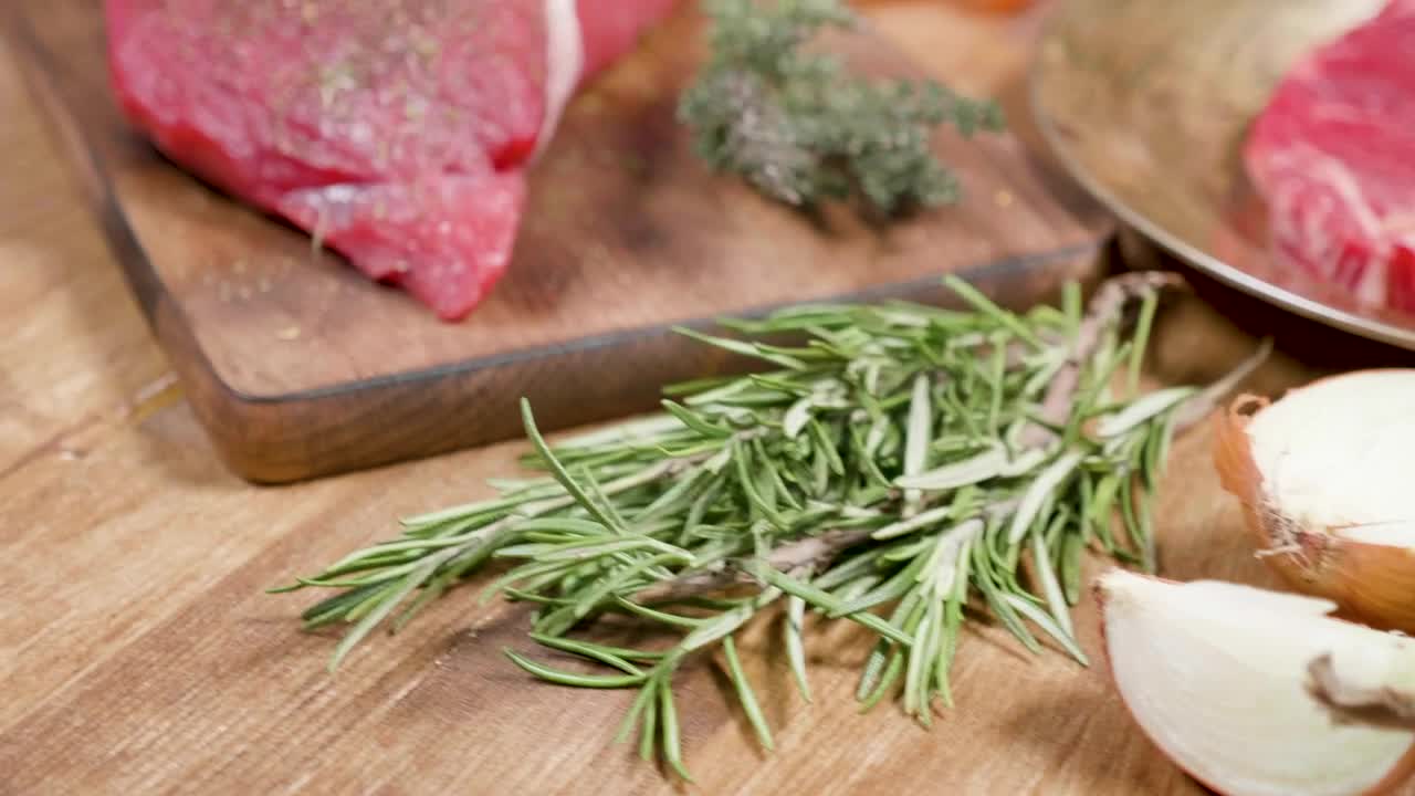 Video Stock Raw Steak And Seasoning Live Wallpaper Free