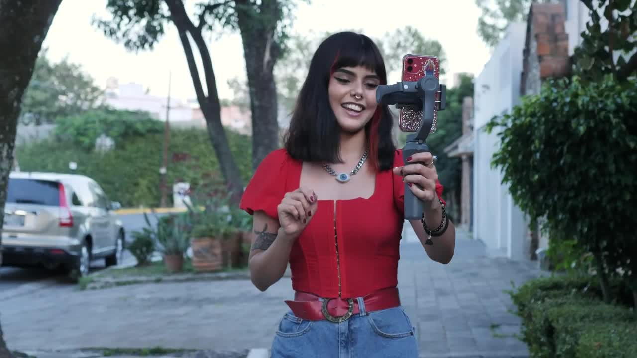 Video Stock Recording A Blog Girl Walking Down The Street Live Wallpaper Free