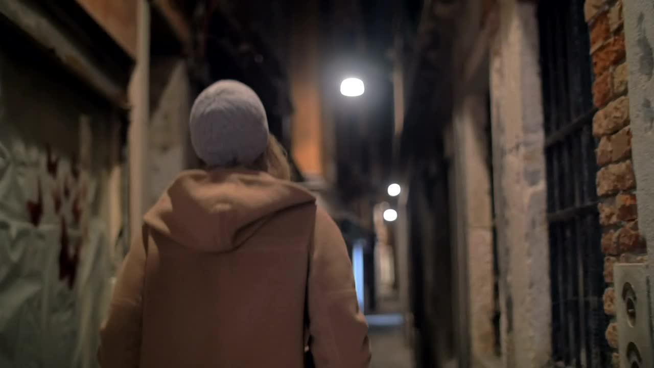 Video Stock Recording A Walk At Night Live Wallpaper Free