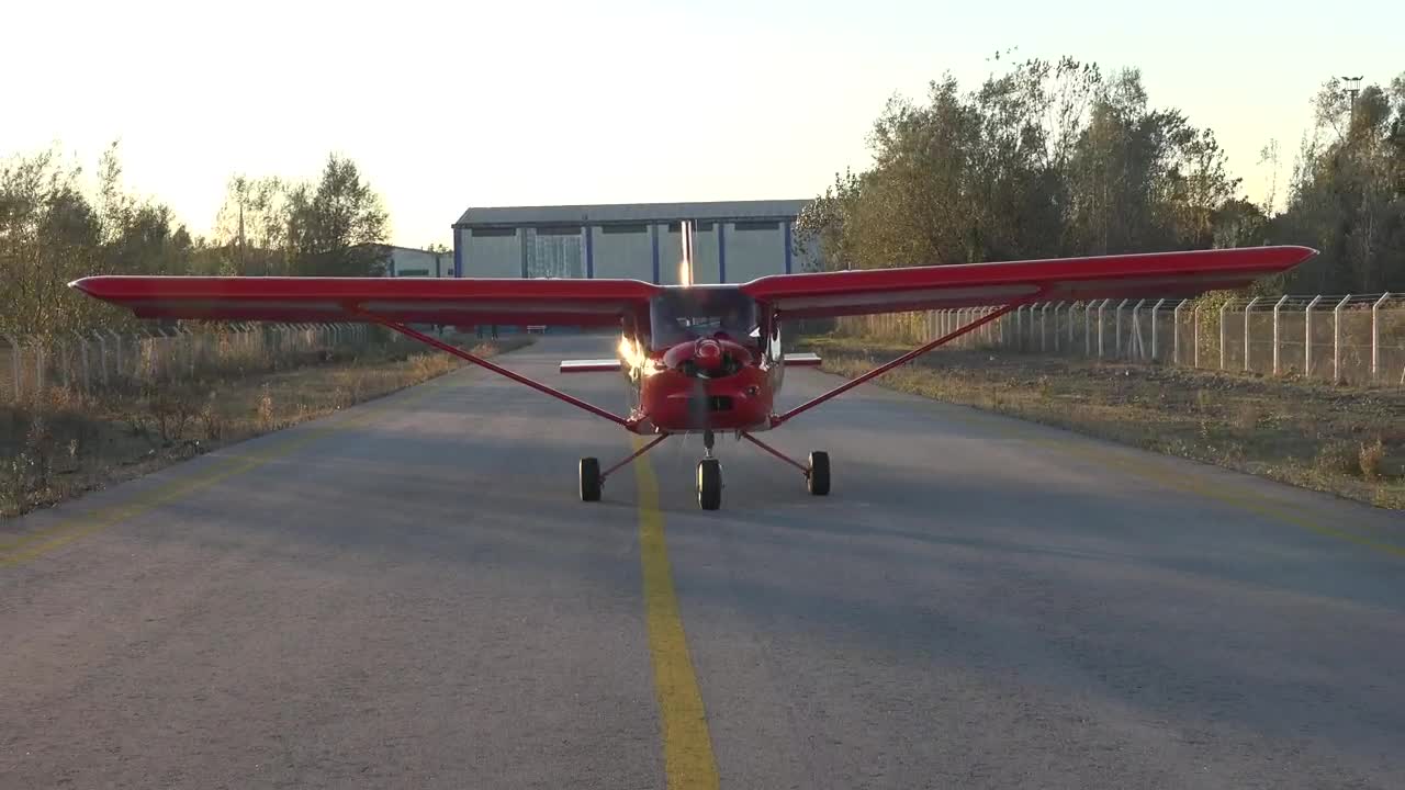 Video Stock Red Aircraft Driving Through The Track Live Wallpaper Free