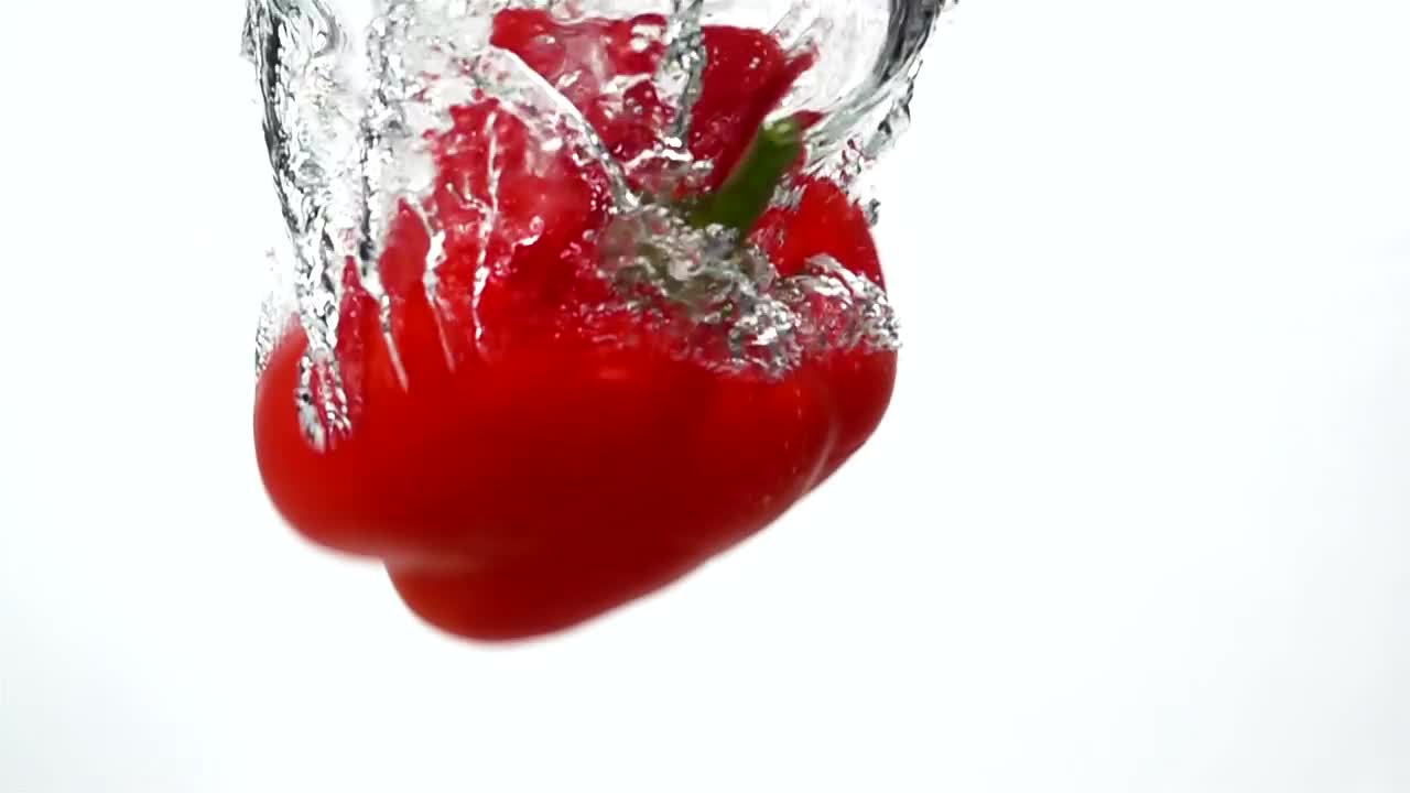 Video Stock Red Pepper Falling Through Water Live Wallpaper Free