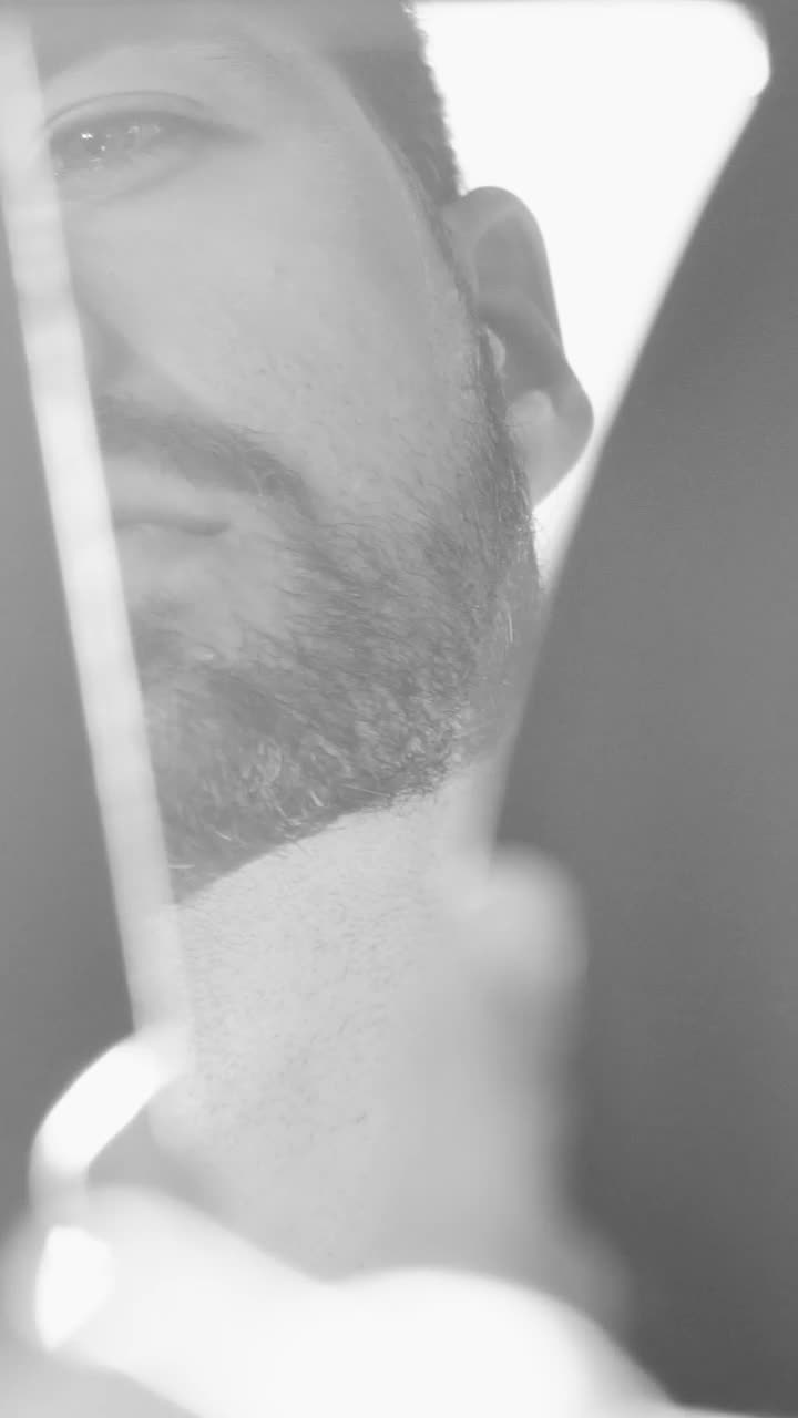 Free Stock Video Reflection Of A Man In A Piece Of Broken Mirror Live Wallpaper