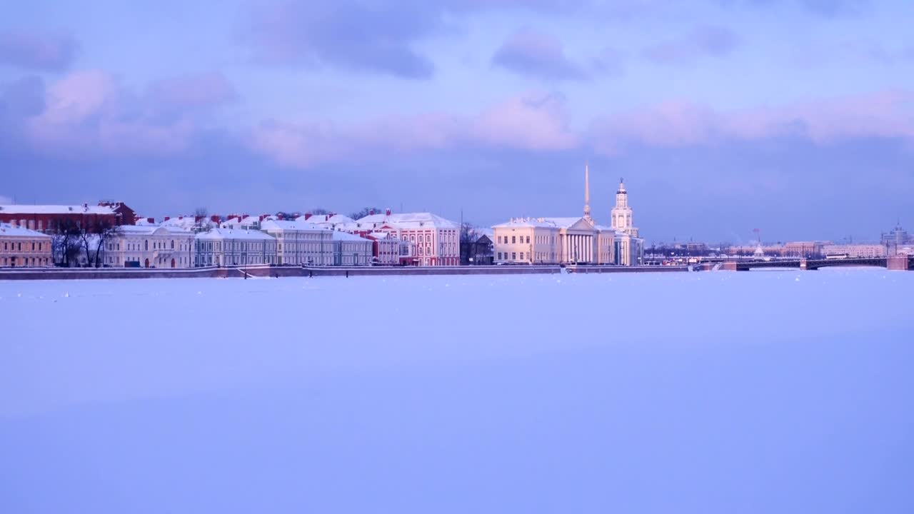 Free Stock Video River Covered In Snow And The City Live Wallpaper