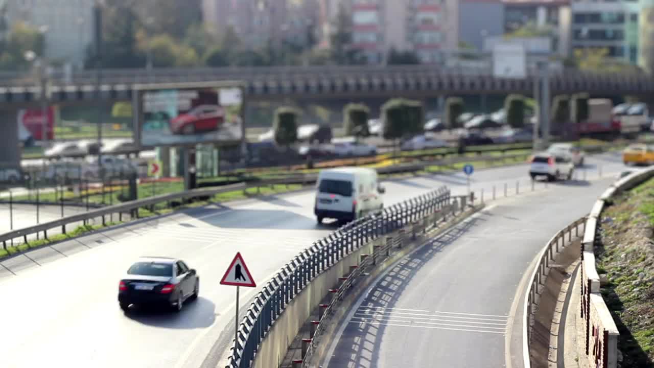 Free Stock Video Roads Of A City With Many Cars Going Fast Live Wallpaper