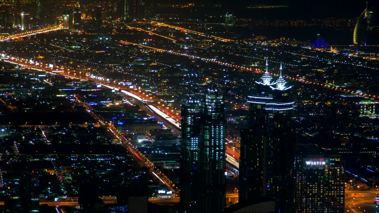 Free Stock Video Roads With Traffic In Dubais Night Live Wallpaper