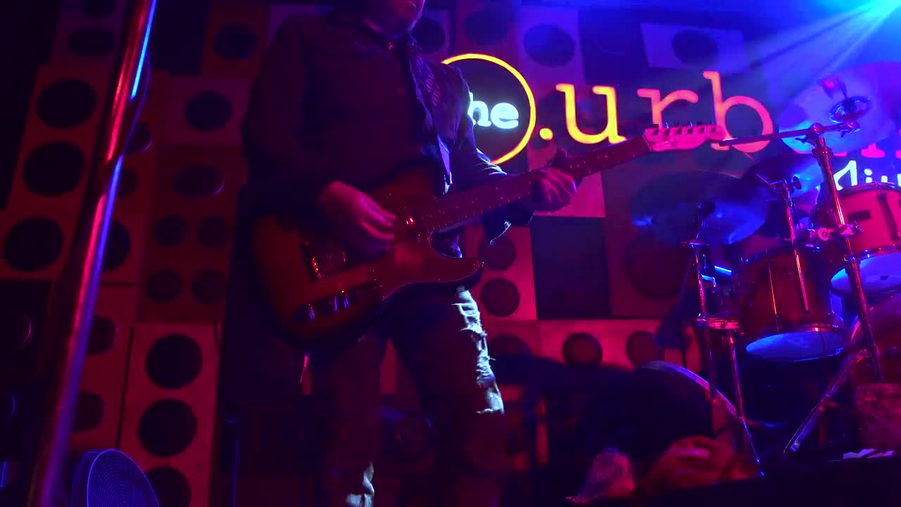 Free Stock Video Rock Band Playing A Song On Stage Live Wallpaper