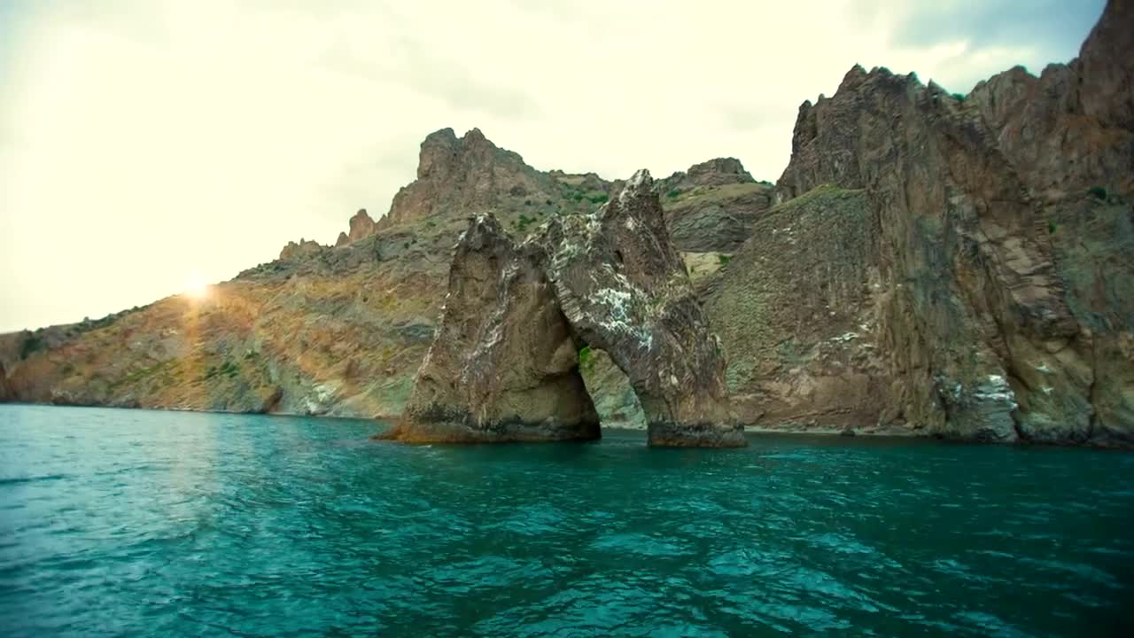 Free Stock Video Rocky Mountains By The Sea Live Wallpaper