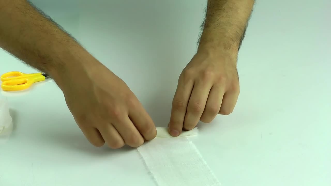 Free Stock Video Rolling Up A Bandage Live Wallpaper