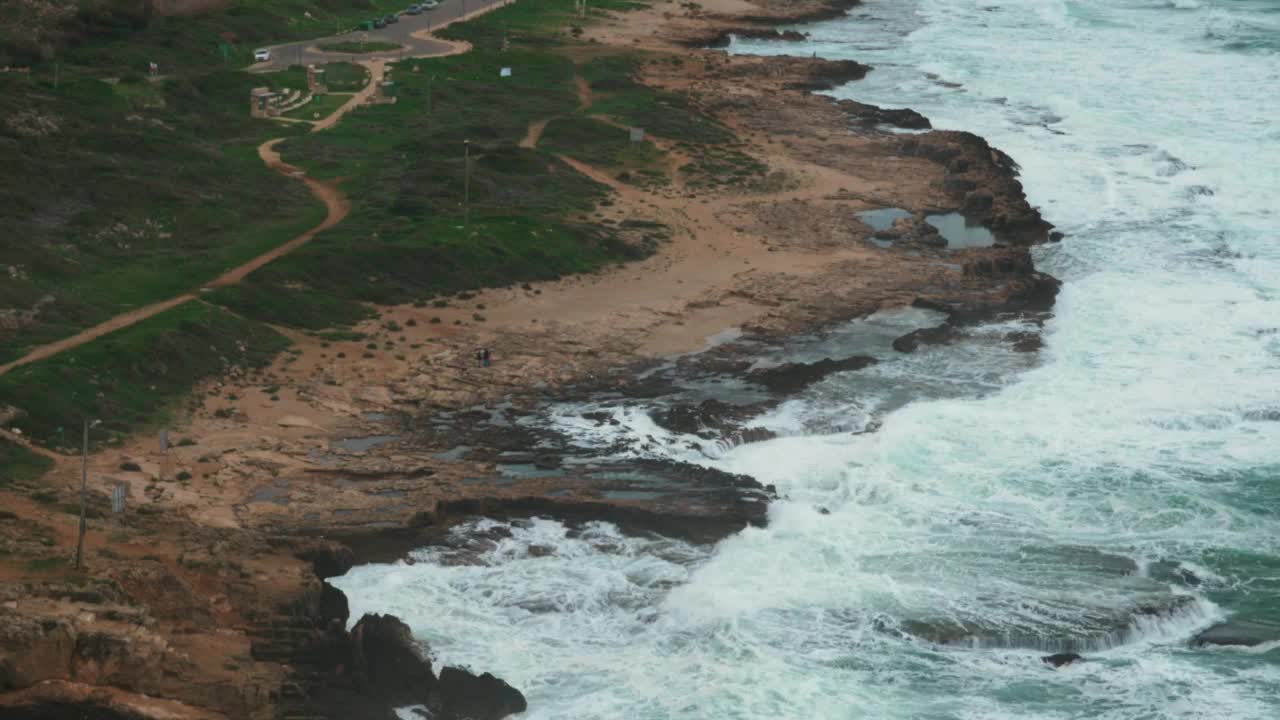 Free Stock Video Rough Waters Along The Coast Live Wallpaper