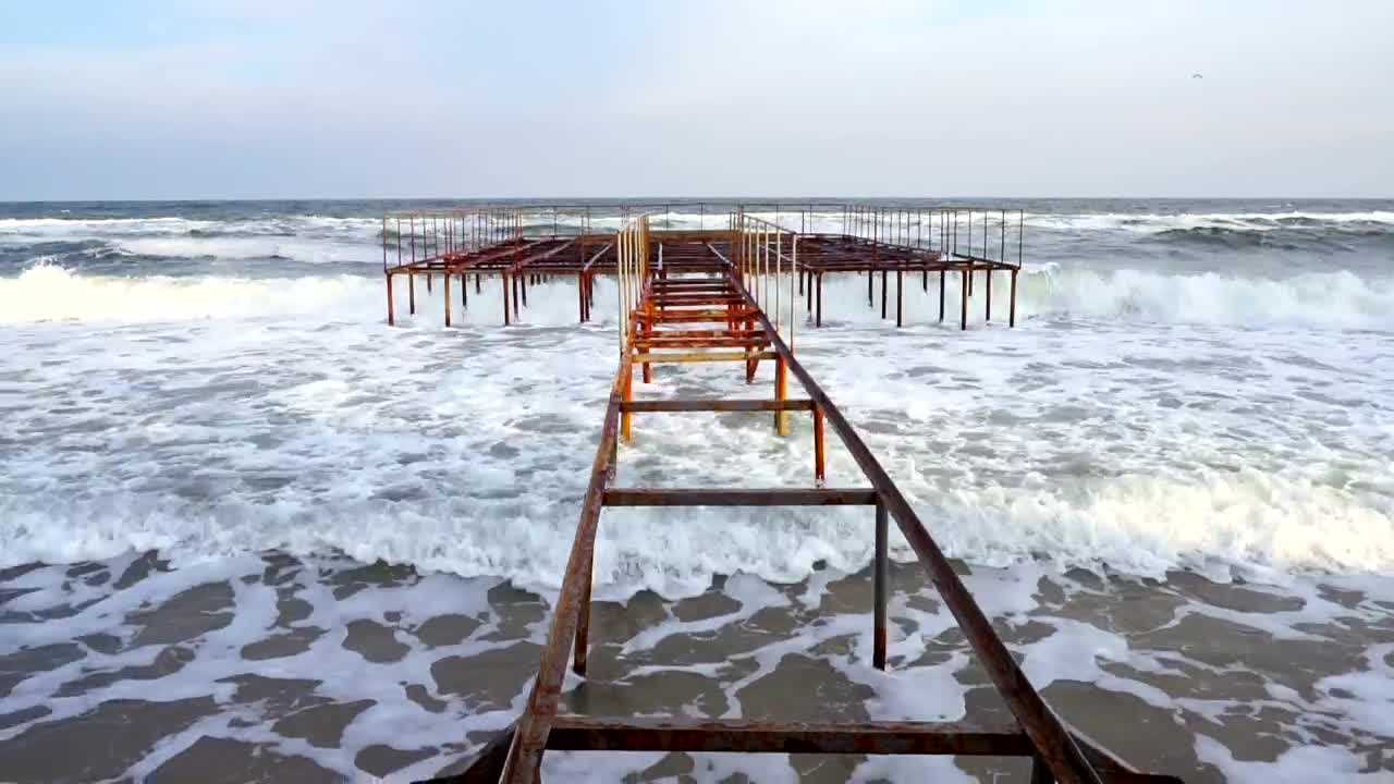 Free Stock Video Rusty And Old Abandoned Pier Live Wallpaper