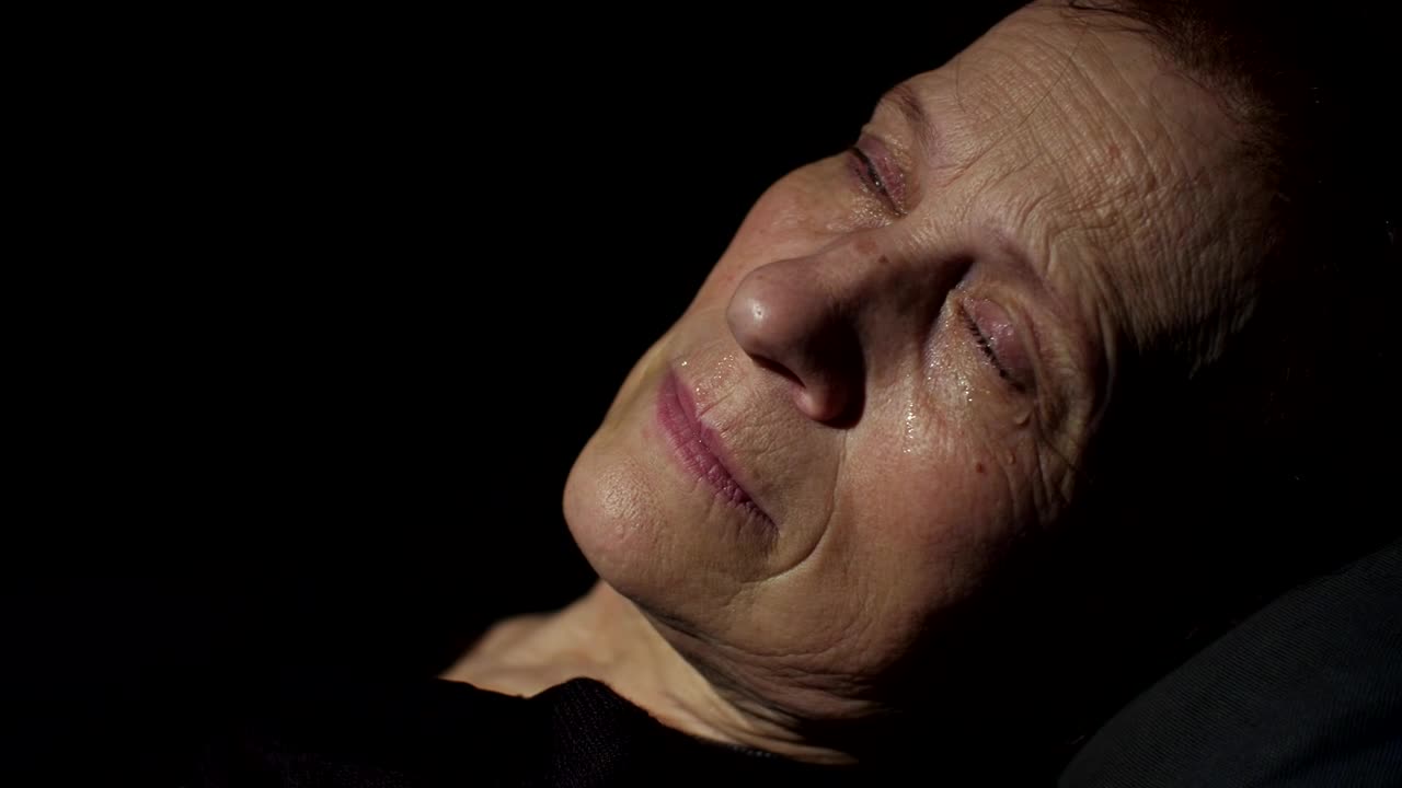 Free Stock Video Sad Woman Crying Calmly In The Dark Live Wallpaper
