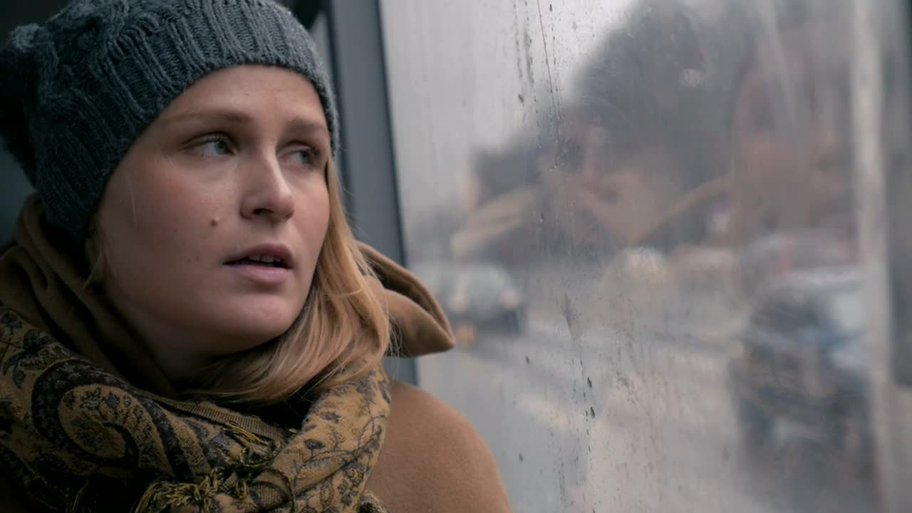 Free Stock Video Sad Woman Taking A Bus Journey Live Wallpaper