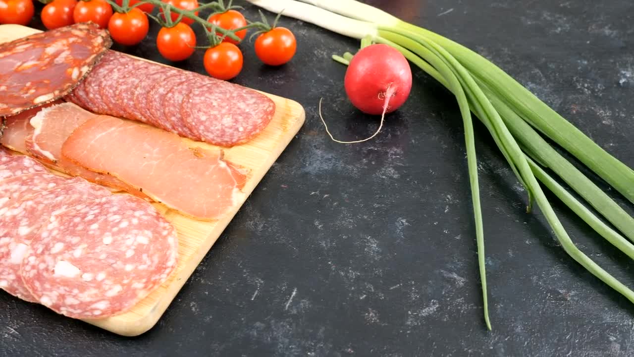 Free Stock Video Salami And Vegetables Live Wallpaper