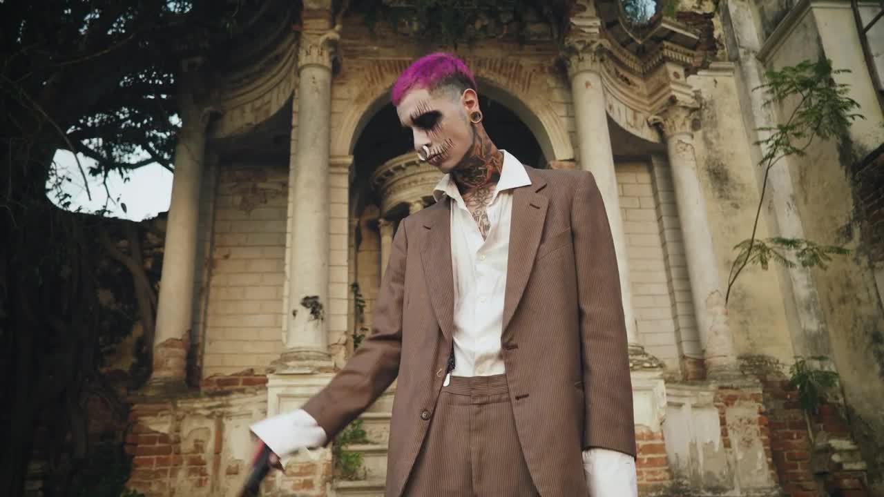 Free Stock Video Scary Knife Wielding Clown Live Wallpaper