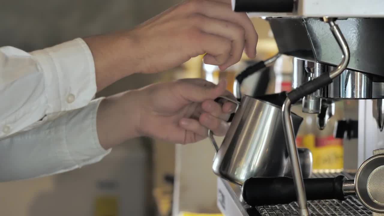 Free Stock Video Serving Coffee In A Cup At A Coffee Shop Live Wallpaper