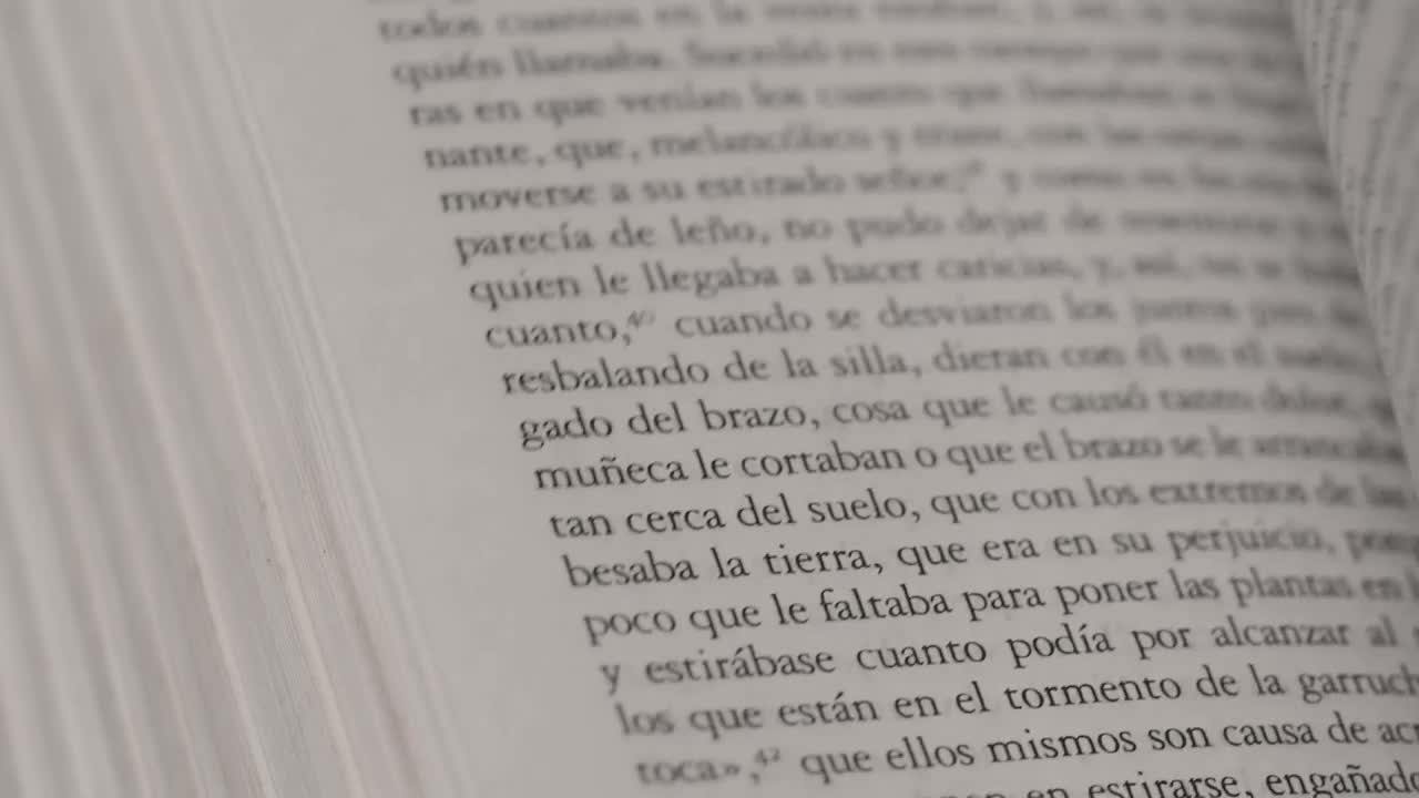 Free Stock Video Sheets Of A Book Leafed Through Close Up Live Wallpaper