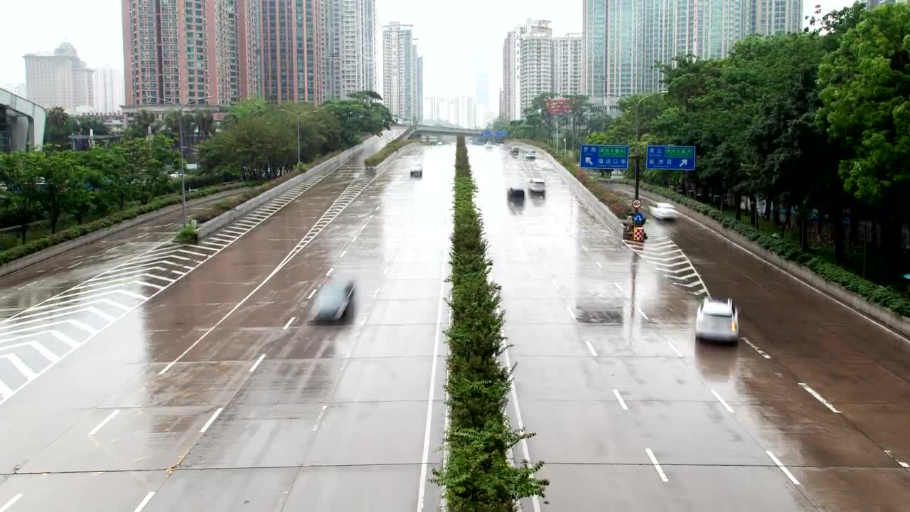 Free Stock Video Shenzhen Wet Highway With Traffic Live Wallpaper
