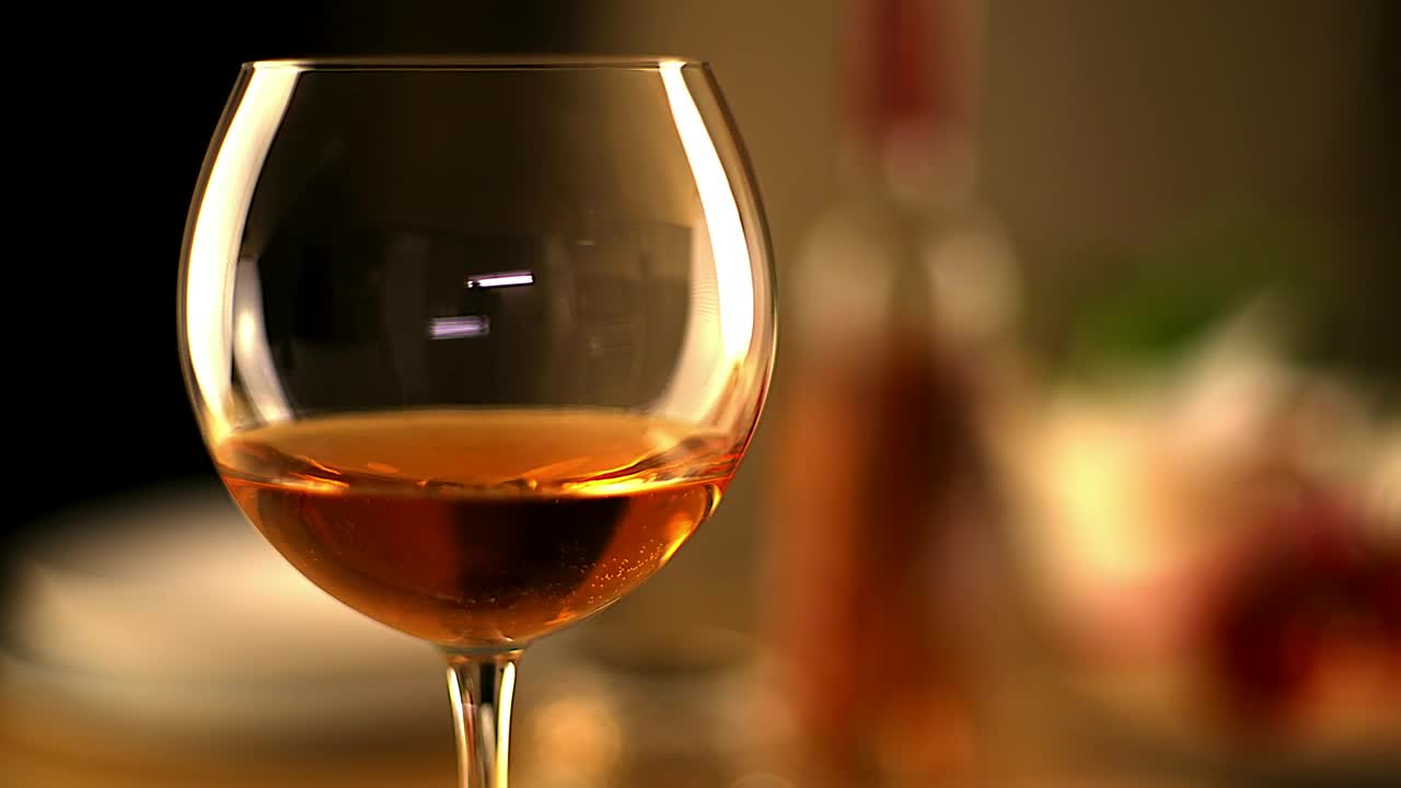 Free Stock Video Shiny Wine Glass Close Up Live Wallpaper
