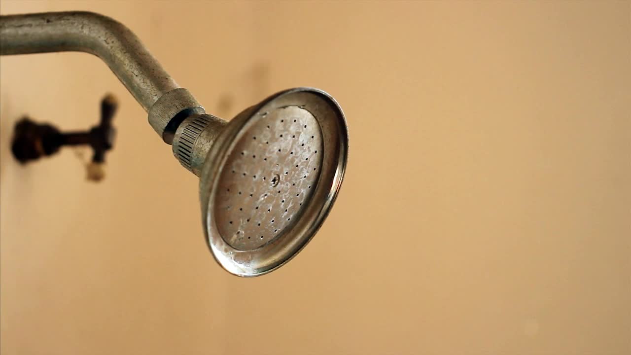 Free Stock Video Shower Head In The Bathroom Live Wallpaper