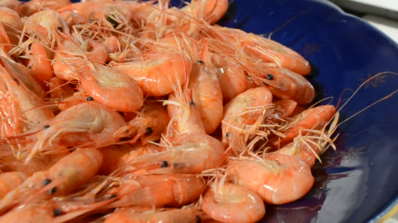 Free Stock Video Shrimp Ready For Cooking Live Wallpaper