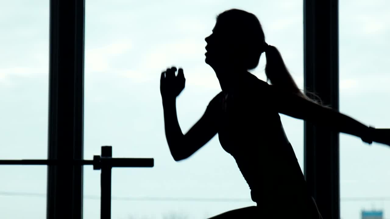 Free Stock Video Silhouette Of A Young Woman Doing Squats Live Wallpaper
