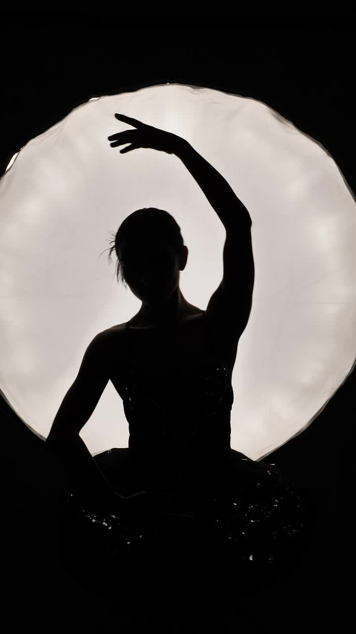 Free Stock Video Silhouette Of Young Ballerina Dancing In Tutu Live Wallpaper