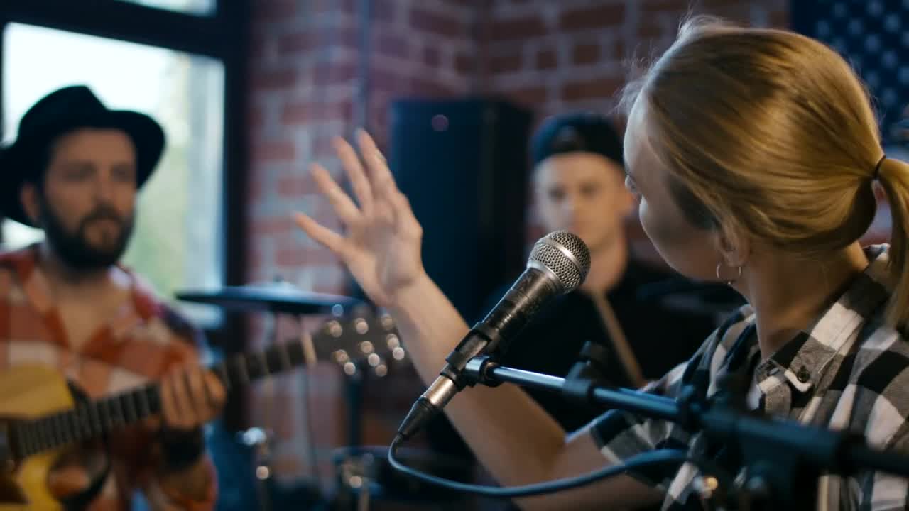 Free Stock Video Singer And Band Rehearsing Songs Live Wallpaper