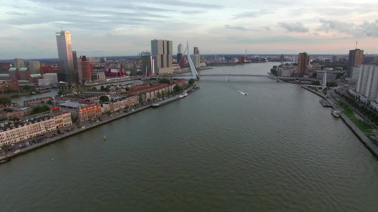 Free Stock Video Single Boat Heading Under The Erasmus Bridge Live Wallpaper
