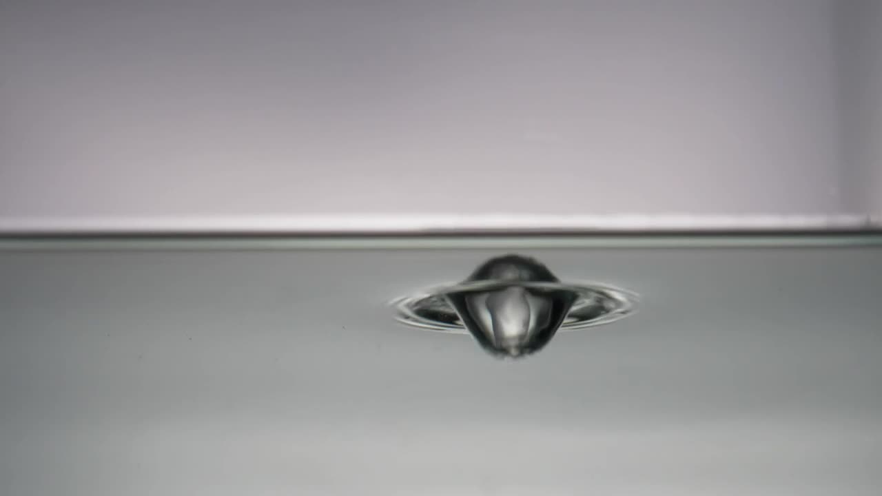 Free Stock Video Single Drop Falling Into The Water Live Wallpaper