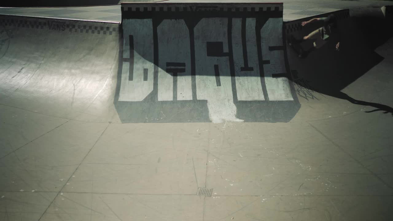 Free Video Stock Skater Doing Skate Tricks On A Half Pipe Track Live Wallpaper