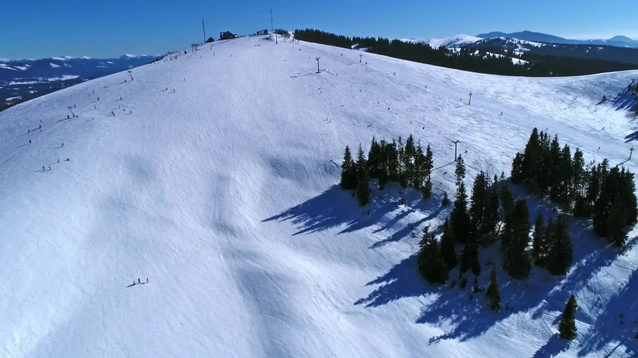 Free Video Stock Ski Resort On The Top Of A Mountain Live Wallpaper
