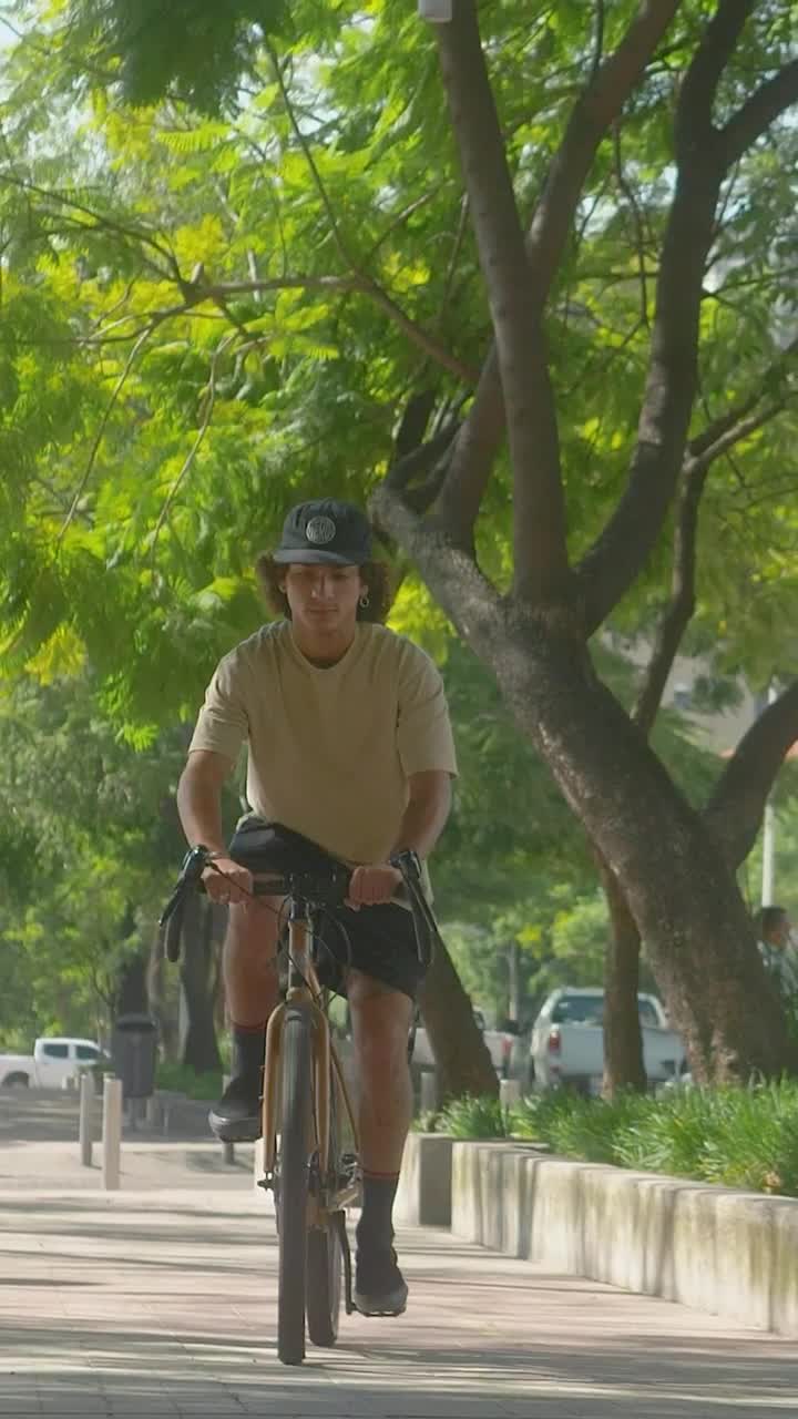 Free Video Stock Skilled Cyclist Doing A Wheelie On A Bicycle Live Wallpaper