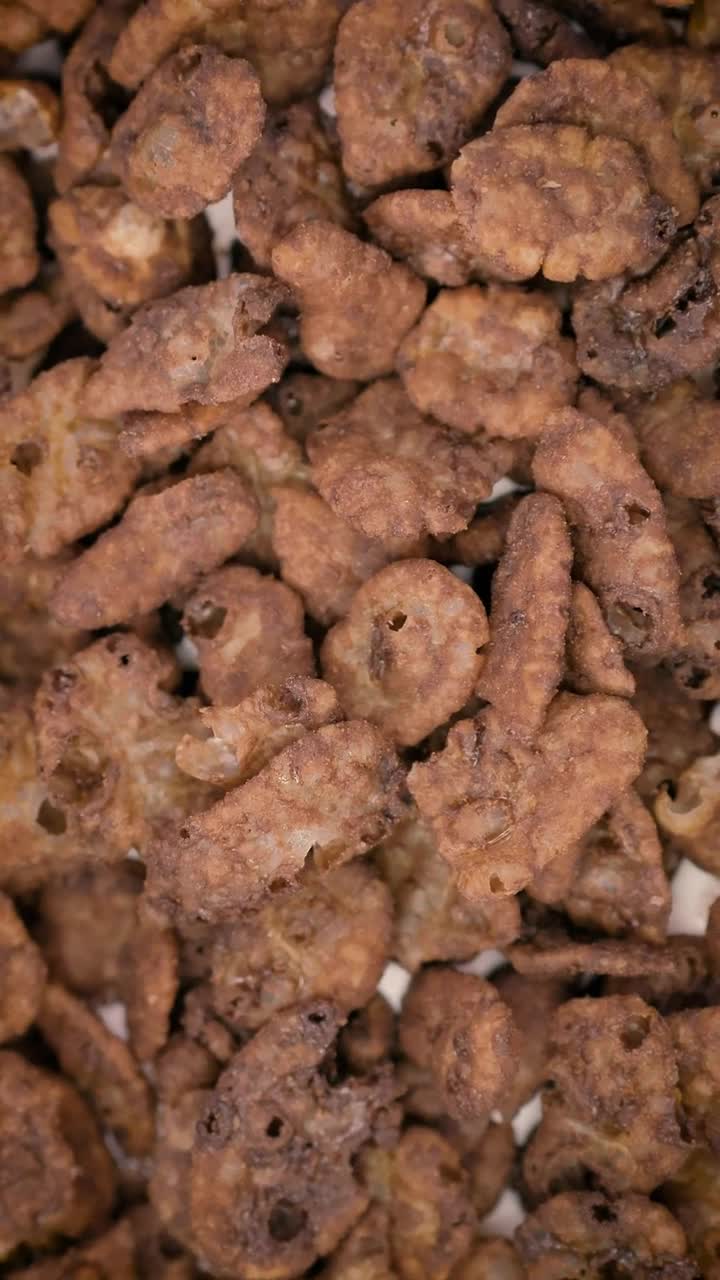 Free Video Stock Slow Rotating Milk Chocolate Flavor Puffed Rice Cereal Live Wallpaper