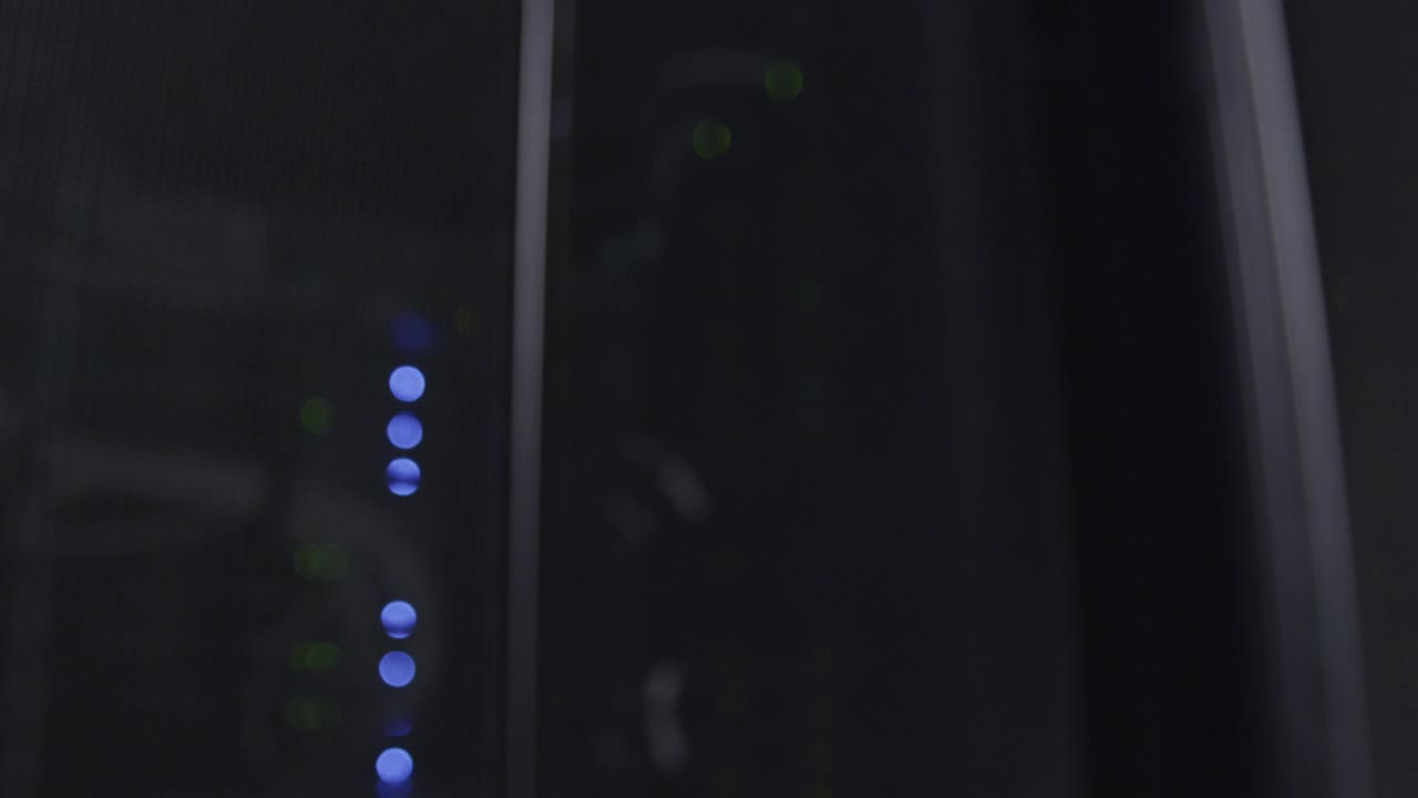 Free Video Stock Slow Shot Of A Server Room Live Wallpaper