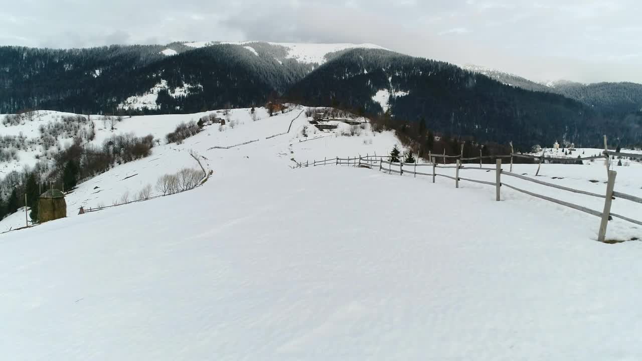 Free Video Stock Slowly Going Down A Snowy Slope On A Mountain Live Wallpaper