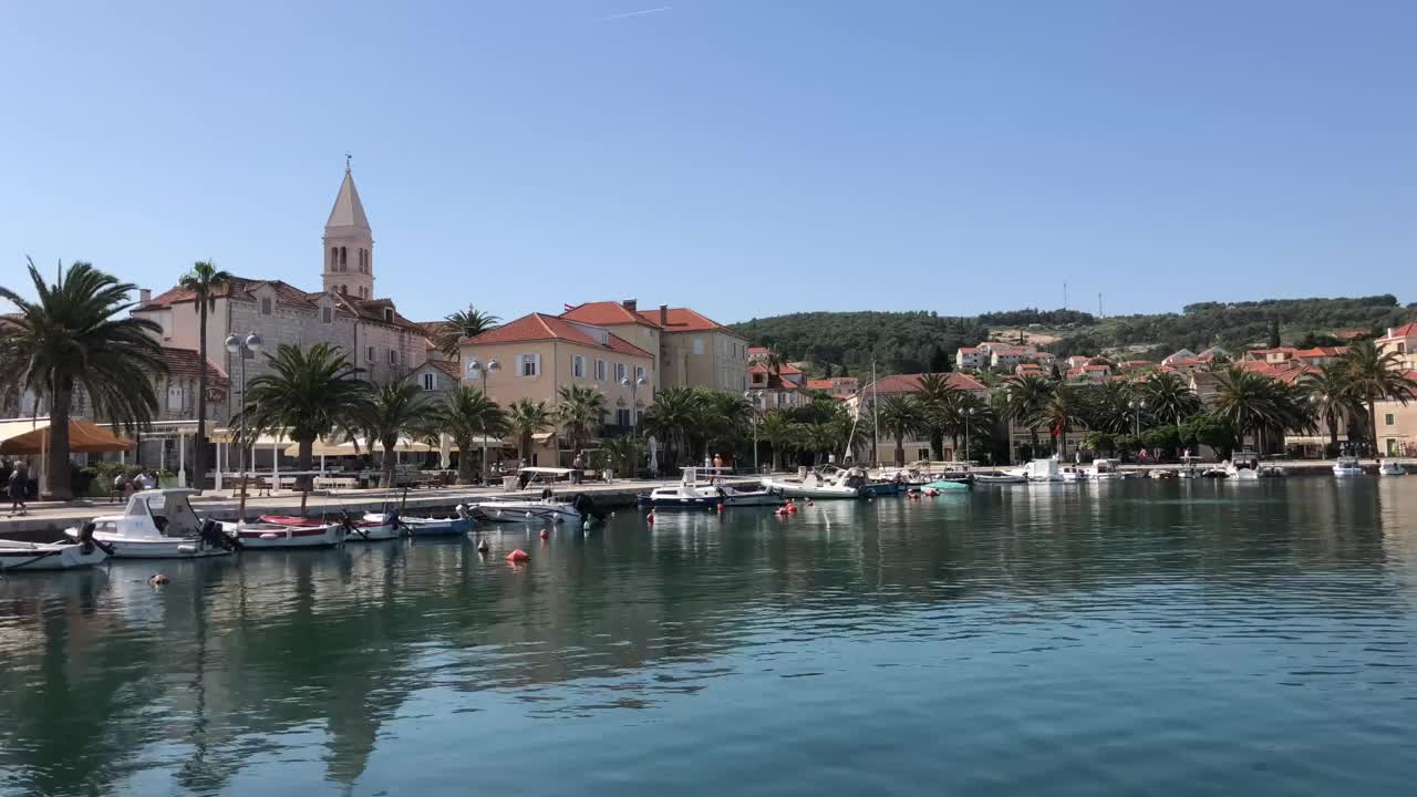 Free Video Stock Small Boats At The Waterfront Live Wallpaper