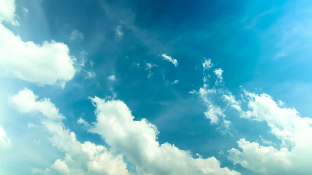 Free Video Stock Small Cloud Formations In Malaysia Live Wallpaper