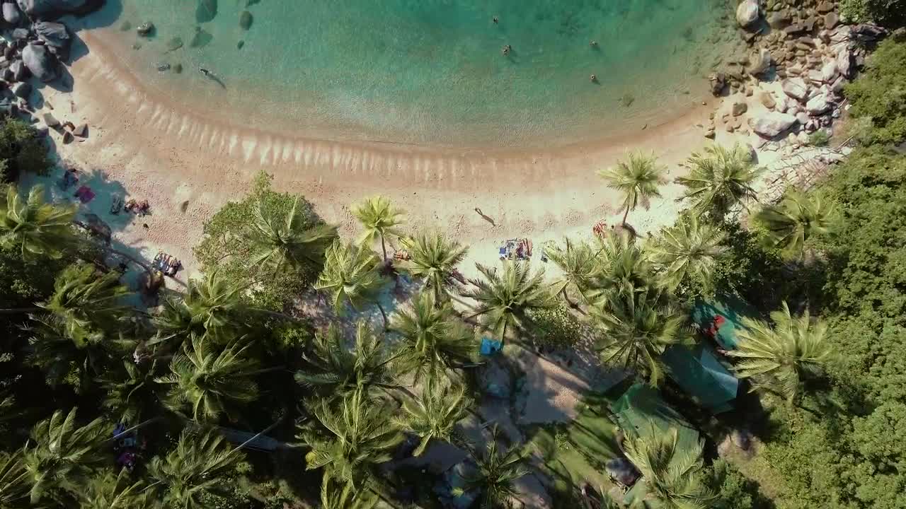 Free Video Stock Small Tropical Beach With Turquoise Water Live Wallpaper