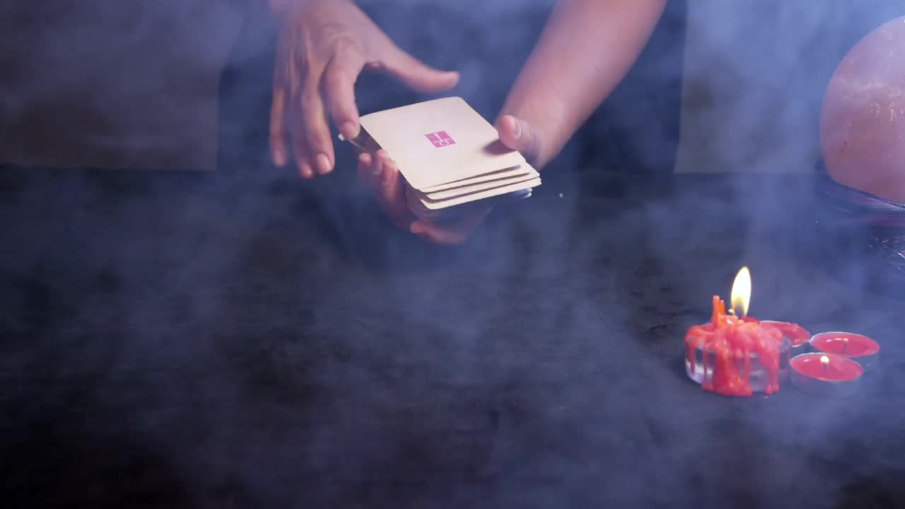 Free Video Stock Smoke Clearing Over Tarot Cards Live Wallpaper