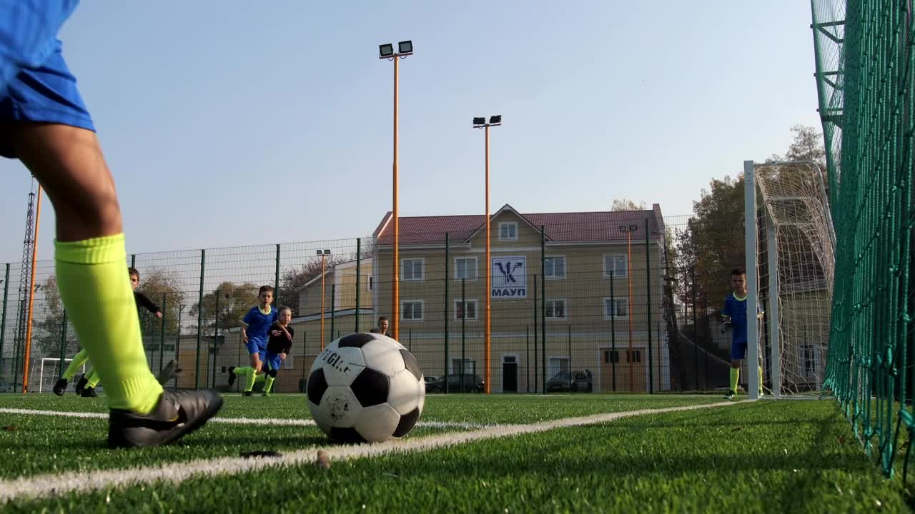 Free Video Stock Soccer Players Scoring A Goal Live Wallpaper