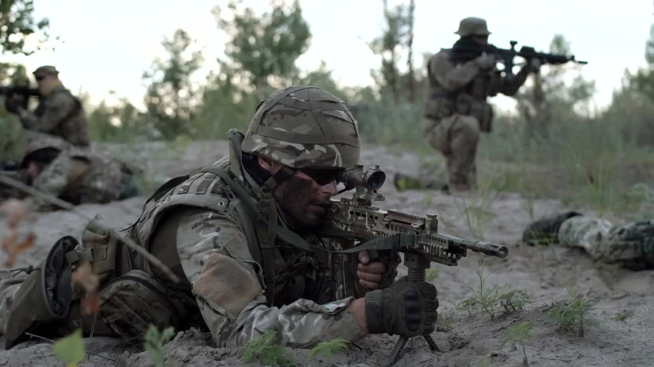 Free Video Stock Soldier Giving Instructions On The Field Live Wallpaper