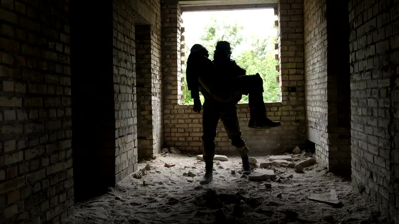 Free Video Stock Soldier Recovered From The Battlefield Live Wallpaper