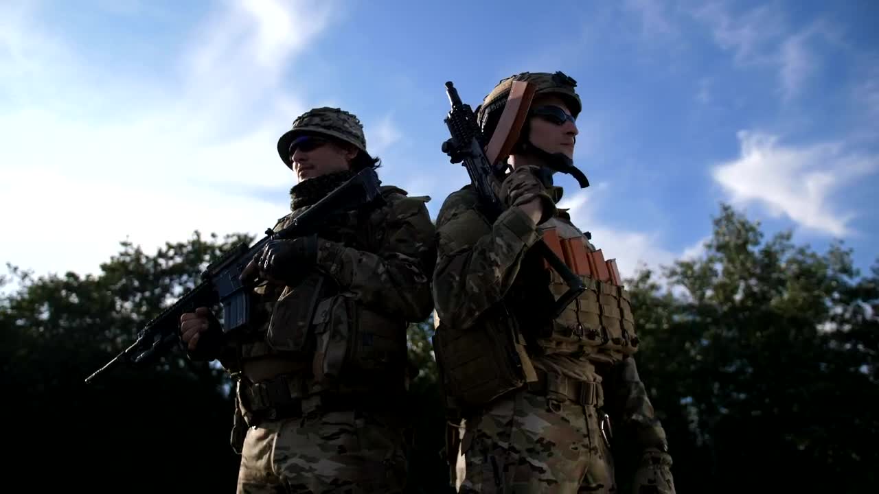 Free Video Stock Soldiers Standing With Rifles Live Wallpaper