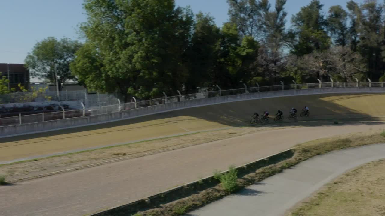 Free Video Stock Some Cyclists Competing On A Track Live Wallpaper